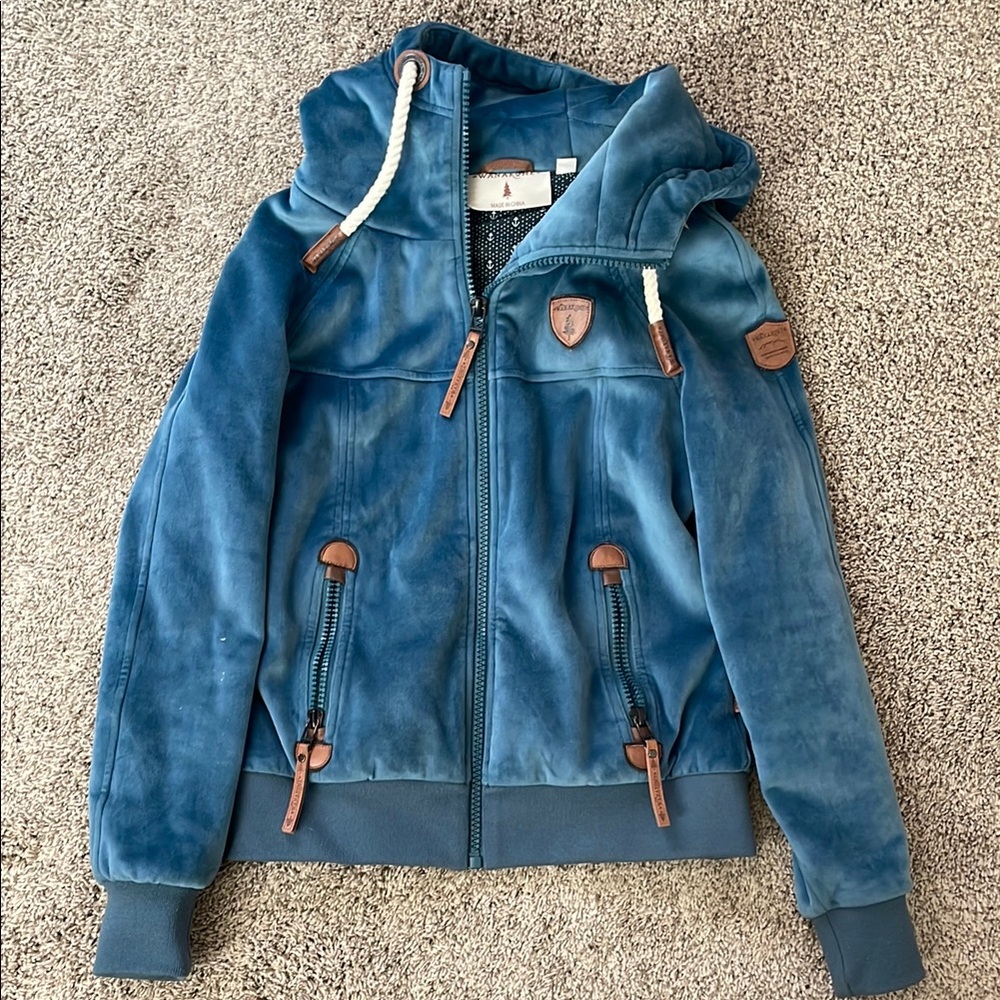 Wanakome Blue Puffer Jacket with Hood